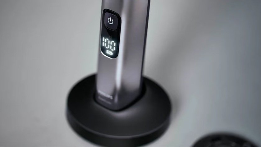 Philips OneBlade display