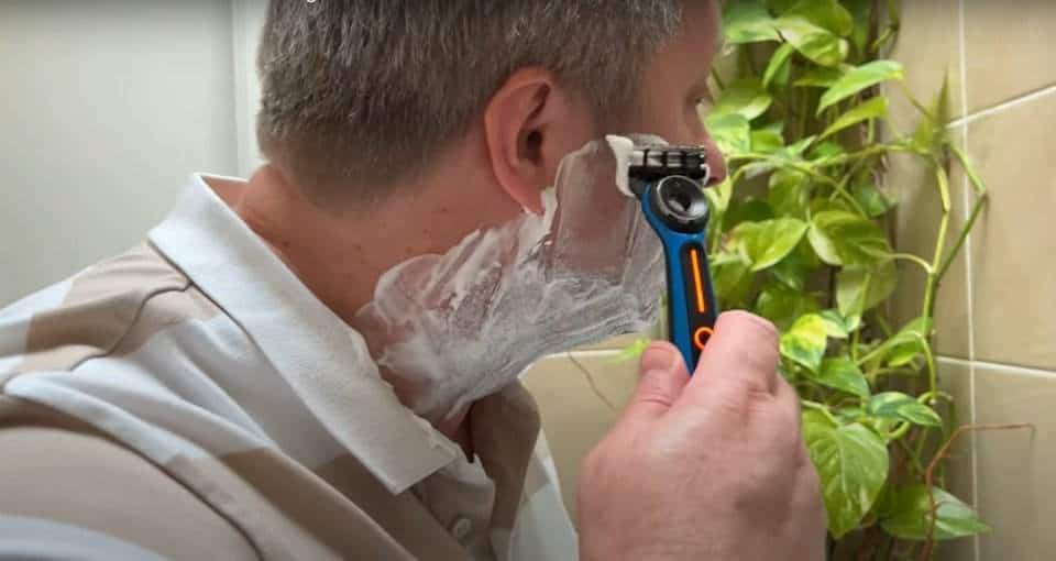 gillette heated razor trimmereo