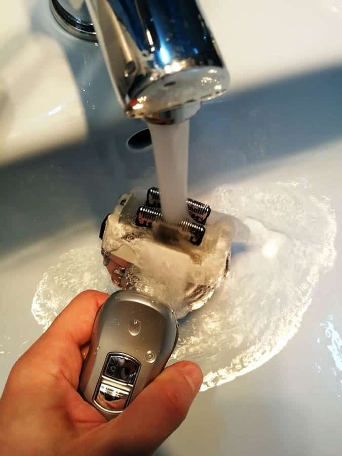 wash electric razor