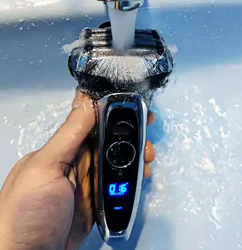 es-lv-65-cleaning